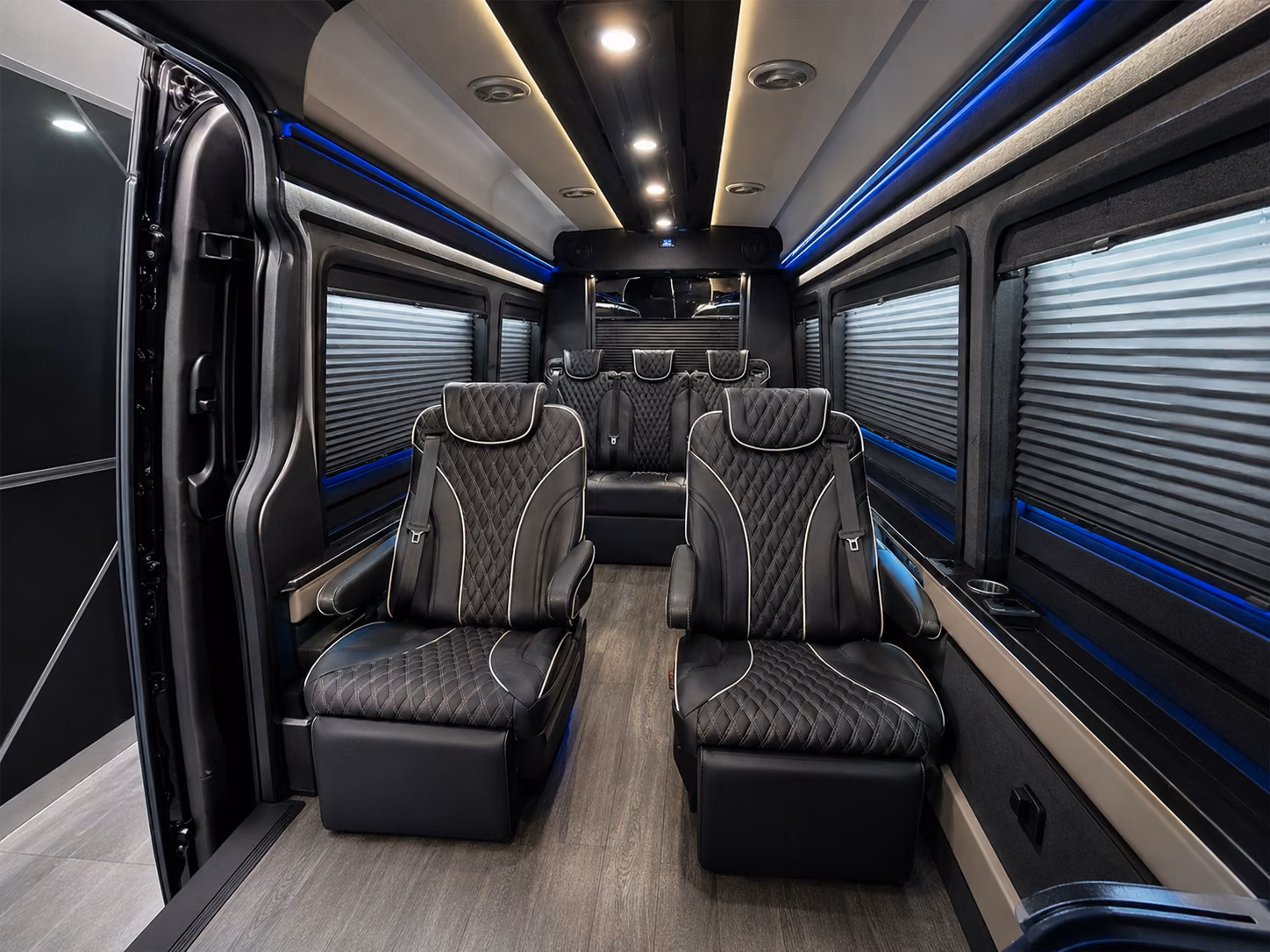 bus rentals for palmdale mission and outreach groups