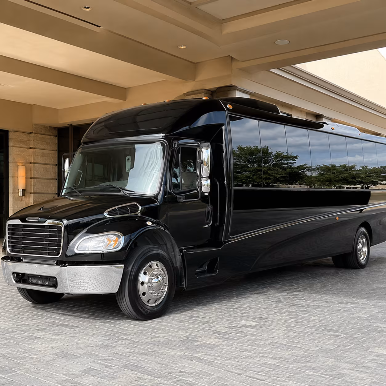 palmdale 20 passenger minibus