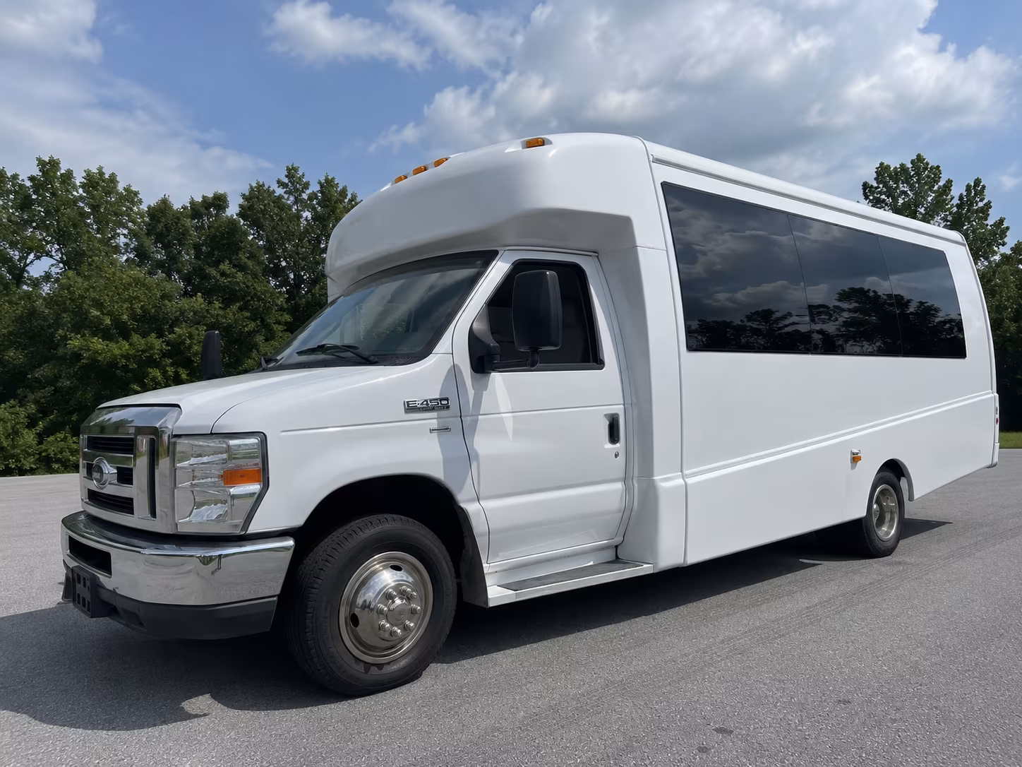 palmdale corporate party bus rental
