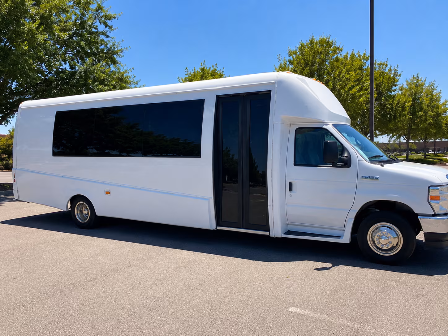 party bus rentals for palmdale proms that start the night early