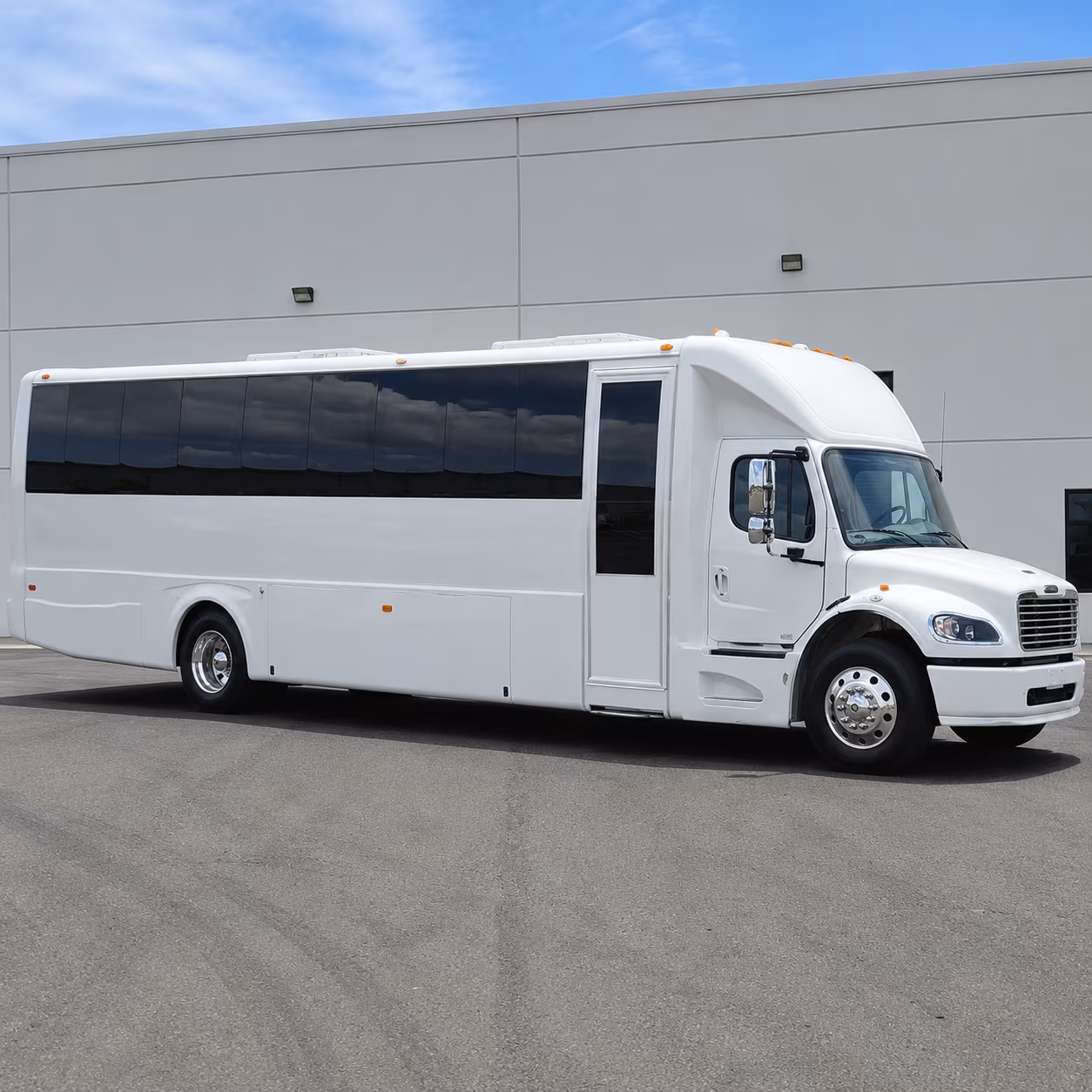 prom night after party bus rentals around palmdale and the antelope valley